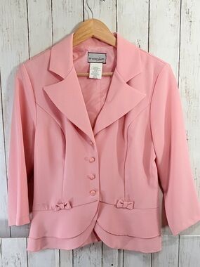 VTG  Blazers & Suits Breakin Loose Light Pink Bow Accent blazer fish tale skirt